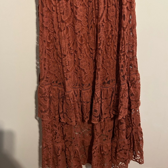 Shyanne High Low Lace Dress - Picture 6 of 7